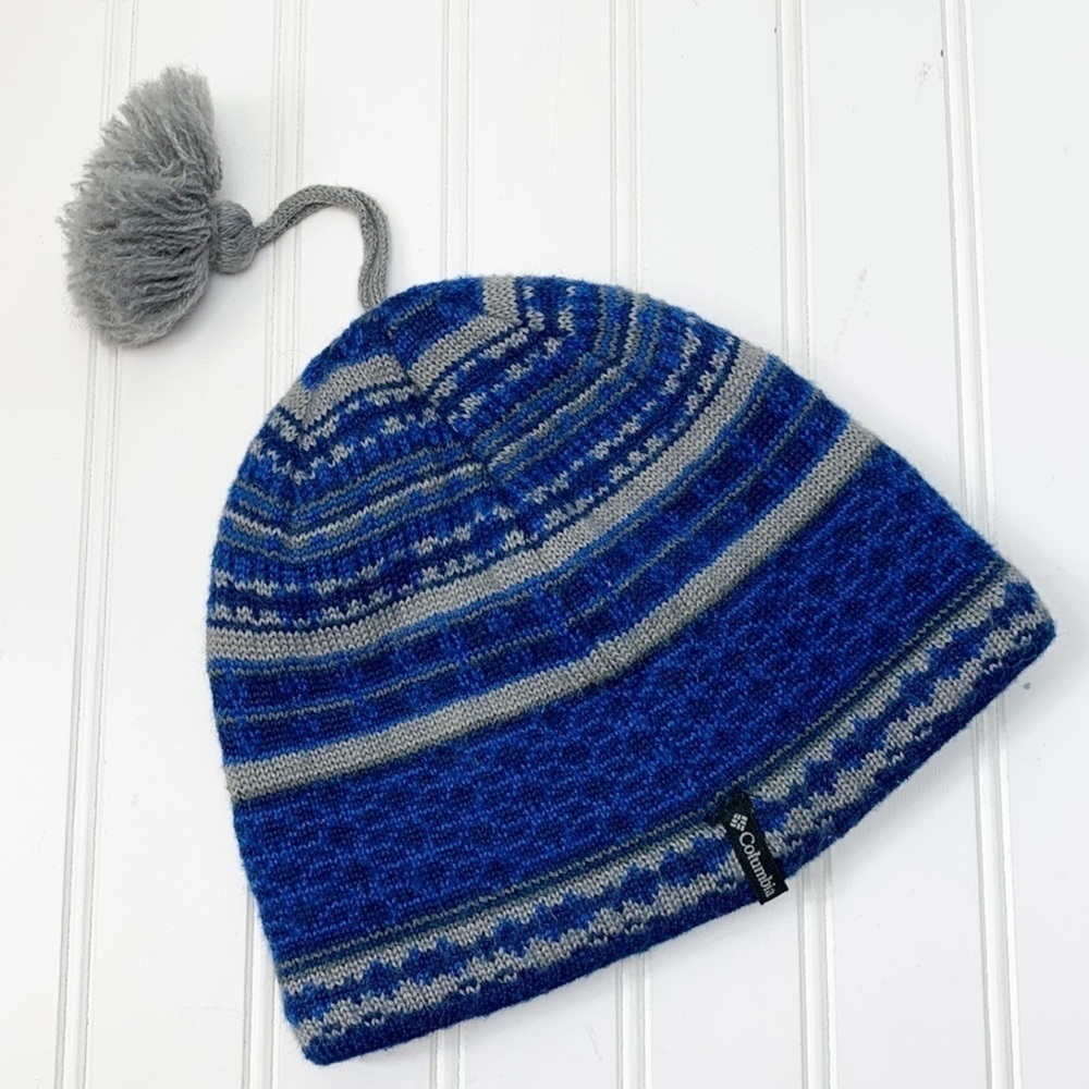 Columbia blue and gray knit beanie with pompom Youth O/S